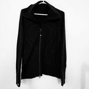Lululemon Black Scuba Jacket Full Zipper Size 8 Thumb Holes Older Wide Waistband
